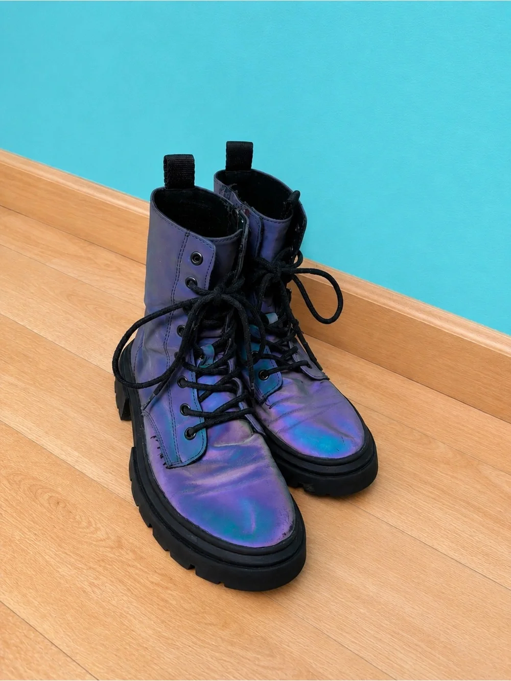 Zara Iridescent Combat Boot Lace Up Lug Sole Ankle Boots Purple Black EU 34 US 3